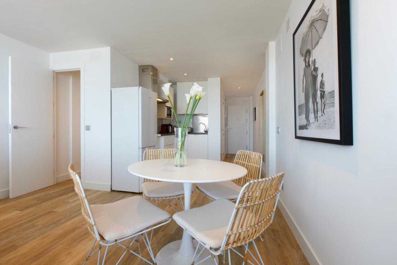 Picasso Boutique Apartment Torremolinos Ngoại thất bức ảnh