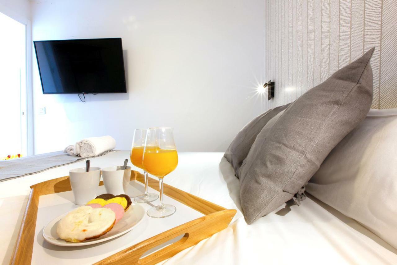 Picasso Boutique Apartment Torremolinos Ngoại thất bức ảnh