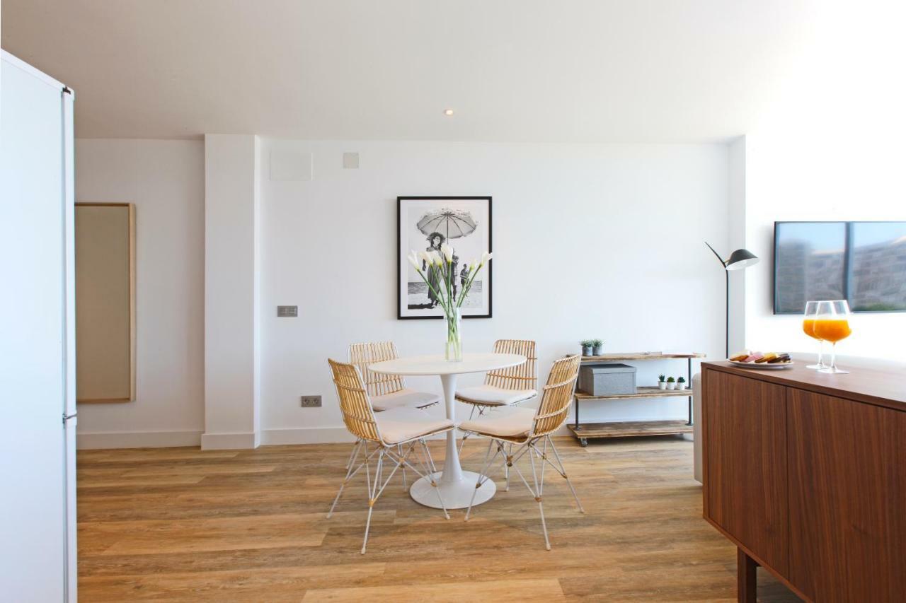 Picasso Boutique Apartment Torremolinos Ngoại thất bức ảnh